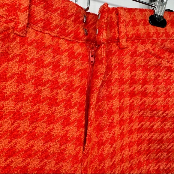 Zara Textured Orange Houndstooth Fray Hem Mini High Rise Shorts Size M Retro - Picture 3 of 9
